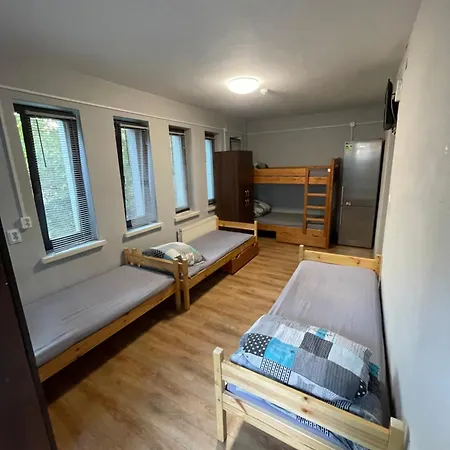 Dom U Dorogi Hostel