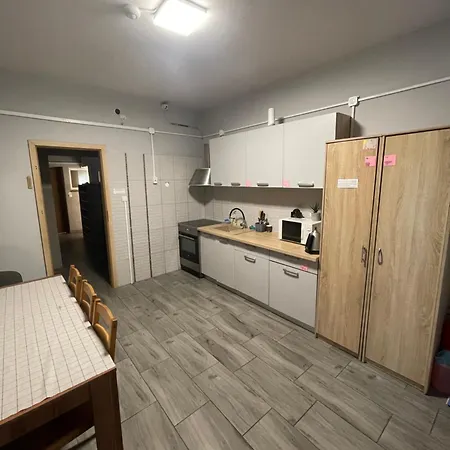 Hostel Dom U Dorogi *